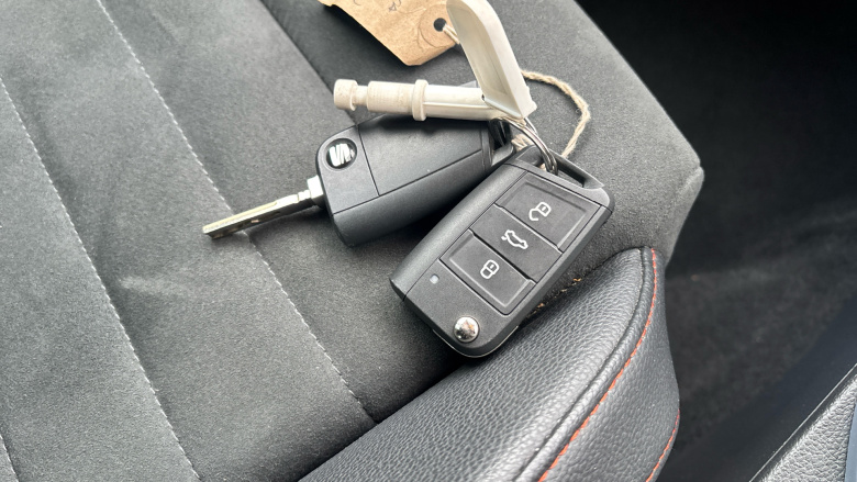 SEAT Arona 1.0 TSI 110 FR Sport 5dr DSG Petrol Hatchback